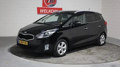 Gebruikt 2013 Kia Carens MPV | € 9.950 (Eerlijke prijs)