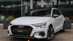 Gebruikt 2021 Audi A3 Sportback e-tron Edition .1 Sedan | € 29.900 (Eerlijke prijs)