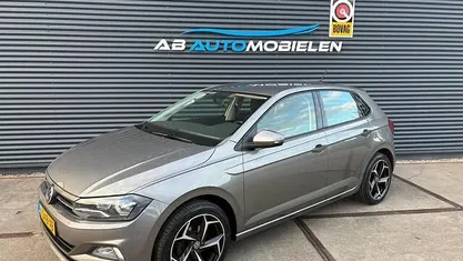 Grijs Occasion 2020 VW Polo Comfortline Hatchback | € 12.950 (Eerlijke prijs)