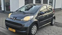 Grijs Gebruikt 2009 Peugeot 107 Hatchback | € 2.899 (Eerlijke prijs)