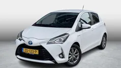Wit Gebruikt 2019 Toyota Yaris Hybrid Hatchback | € 15.999 (Eerlijke prijs)