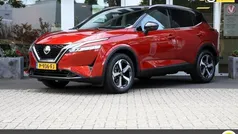 Rood Gebruikt 2022 Nissan Qashqai Tekna+ SUV | € 30.950 (Eerlijke prijs)