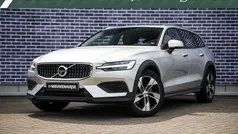 Gebruikt 2020 Volvo V60 CC Pro Stationwagen | € 37.694 (Eerlijke prijs)