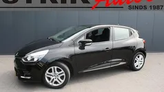 Zwart Gebruikt 2017 Renault Clio IV Zen Hatchback | € 8.489 (Eerlijke prijs)