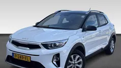 Wit Gebruikt 2022 Kia Stonic SUV | € 18.230 (Goede deal)