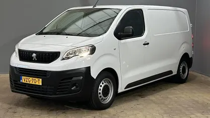 Wit Gebruikt 2023 Peugeot Expert S Van | € 23.222 (Goede deal)