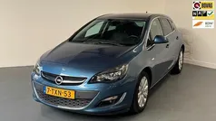 Blauw Gebruikt 2014 Opel Astra Cosmo Hatchback | € 6.950 (Eerlijke prijs)