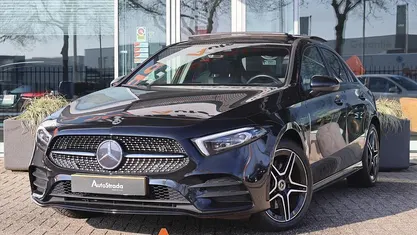 Occasion Mercedes A250 AMG line 2021 Zwart (metallic) Sedan