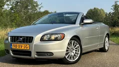 Grijs, metallic lak Gebruikt 2007 Volvo C70 Momentum Cabriolet | € 11.950 (Eerlijke prijs)