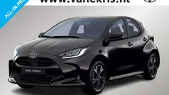 Zwart Nieuw 2025 Toyota Yaris Hybrid Comfort Hatchback | € 31.230 (Eerlijke prijs)