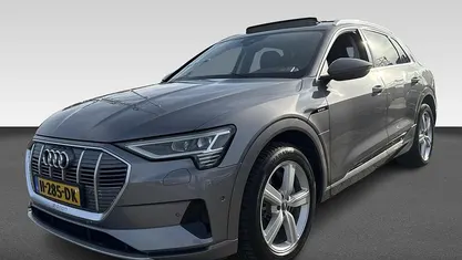 Occasion 2019 Audi e-tron Comfort SUV | € 24.965 (Eerlijke prijs)