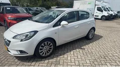 Wit Gebruikt 2018 Opel Corsa Edition Hatchback | € 9.440 (Eerlijke prijs)