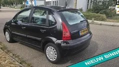 Gebruikt 2005 Citroën C3 Prestige Hatchback | € 1.450 (Eerlijke prijs)