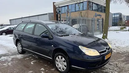 Blauw Occasion 2006 Citroën C5 Stationwagen | € 899 (Eerlijke prijs)