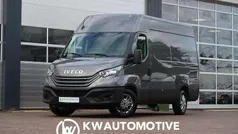Grijs Gebruikt 2023 Iveco Daily Van | € 38.493 (Eerlijke prijs)