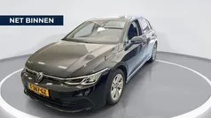 Zwart Gebruikt 2023 VW Golf VIII Life Hatchback | € 23.440 (Goede deal)