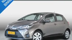 Grijs Gebruikt 2017 Toyota Yaris Hatchback | € 14.450 (Eerlijke prijs)