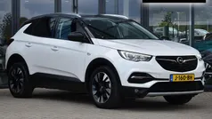 Gebruikt 2020 Opel Grandland X Innovation SUV | € 19.945 (Eerlijke prijs)