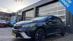 Zwart Gebruikt 2024 Renault Clio V Esprit Alpine Hatchback | € 25.895 (Eerlijke prijs)