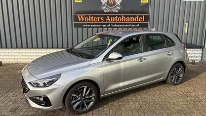 Gebruikt 2023 Hyundai i30 Comfort Hatchback | € 18.950 (Eerlijke prijs)