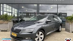 Grijs Gebruikt 2017 Skoda Superb Business Line Stationwagen | € 12.900 (Eerlijke prijs)