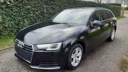 Zwart Gebruikt 2016 Audi A4 Stationwagen | € 18.950 (Eerlijke prijs)