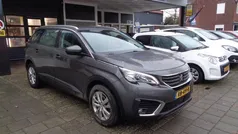 Grijs Gebruikt 2017 Peugeot 5008 MPV | € 14.750 (Eerlijke prijs)