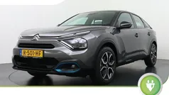 Grijs, metallic lak Gebruikt 2022 Citroën e-C4 Feel SUV | € 17.300 (Goede deal)