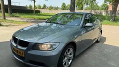 Grijs Gebruikt 2005 BMW 320 Sedan | € 2.499 (Goede deal)