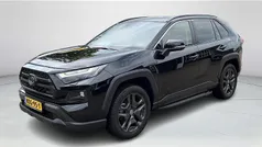 Zwart Gebruikt 2022 Toyota RAV4 Hybrid SUV | € 43.850 (Eerlijke prijs)