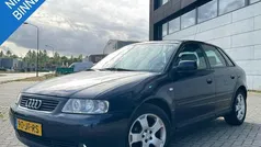 Blauw Gebruikt 2002 Audi A3 Attraction Hatchback | € 1.777 (Eerlijke prijs)