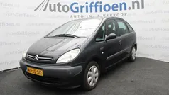 Gebruikt 2002 Citroën Xsara Picasso MPV | € 990 (Eerlijke prijs)