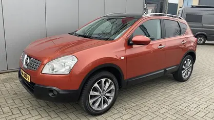 Rood Occasion 2009 Nissan Qashqai Acenta SUV | € 3.950 (Goede deal)