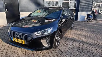 Zwart Occasion 2019 Hyundai Ioniq Comfort Hatchback | € 15.850 (Eerlijke prijs)