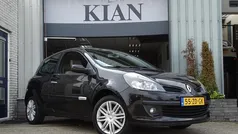 Zwart Gebruikt 2008 Renault Clio II Initiale Hatchback | € 3.450 (Eerlijke prijs)