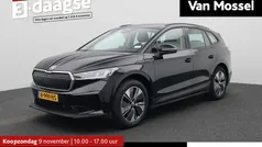 Zwart Gebruikt 2022 Skoda Enyaq iV SUV | € 25.945 (Goede deal)