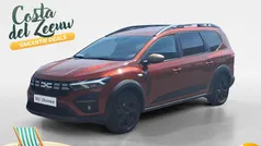Bruin Gebruikt 2024 Dacia Jogger Extreme MPV | € 27.945 (Eerlijke prijs)
