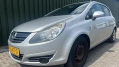 Grijs Gebruikt 2010 Opel Corsa Edition Hatchback | € 2.399 (Eerlijke prijs)