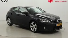 Zwart Gebruikt 2013 Lexus CT200h Hatchback | € 12.499 (Goede deal)