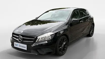 Zwart Gebruikt 2012 Mercedes A180 Ambition Hatchback | € 12.440 (Eerlijke prijs)