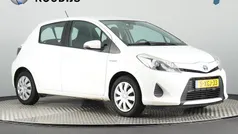 Gebruikt 2014 Toyota Yaris Hybrid Hatchback | € 10.440 (Eerlijke prijs)