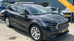 Zwart Gebruikt 2021 Skoda Enyaq iV First Edition SUV | € 24.950 (Eerlijke prijs)