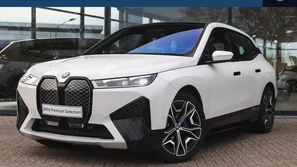 Wit Gebruikt 2023 BMW iX Comfort Edition SUV | € 61.950 (Eerlijke prijs)