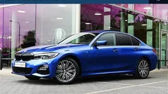 Blauw Gebruikt 2021 BMW 330 Comfort Edition Sedan | € 37.950 (Eerlijke prijs)