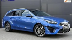 Blauw, metallic lak Gebruikt 2022 Kia Ceed Sportswagon Stationwagen | € 25.995 (Eerlijke prijs)