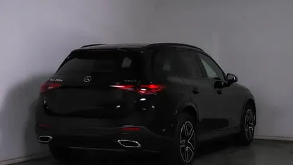 Occasion 2024 Mercedes GLC300e AMG SUV | € 66.750 (Eerlijke prijs)