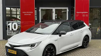 Grijs Gebruikt 2020 Toyota Corolla Plus Stationwagen | € 23.400 (Eerlijke prijs)