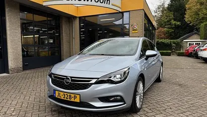 Gebruikt 2016 Opel Astra Innovation Hatchback | € 13.749 (Eerlijke prijs)