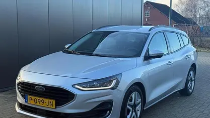 Grijs Occasion 2022 Ford Focus Stationwagen | € 12.495 (Eerlijke prijs)
