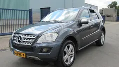 Grijs Gebruikt 2010 Mercedes 350 SUV | € 13.750 (Eerlijke prijs)